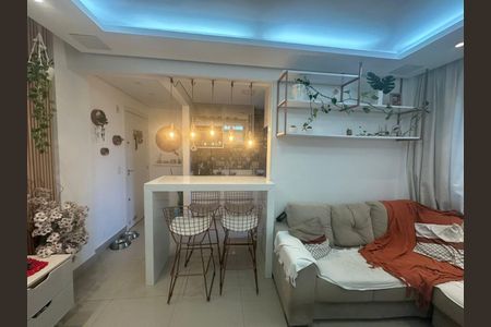 Foto 01 de apartamento à venda com 2 quartos, 47m² em Chácaras Califórnia, Contagem