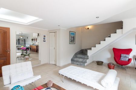 Sala de casa à venda com 3 quartos, 220m² em Jardim Bonfiglioli, São Paulo