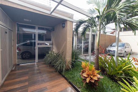 Apartamento para alugar com 50m², 2 quartos e 1 vaga Apartamento para alugar com 50m², 2 quartos e 1 vagaHall de entrada