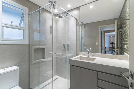 Apartamento à venda com 70m², 2 quartos e 1 vaga Apartamento à venda com 70m², 2 quartos e 1 vagaBanheiro da Suíte