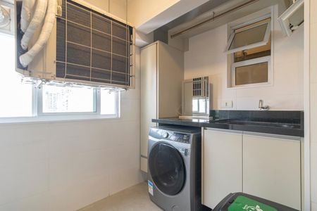 Apartamento à venda com 70m², 2 quartos e 1 vaga Apartamento à venda com 70m², 2 quartos e 1 vagaÁrea de Serviço