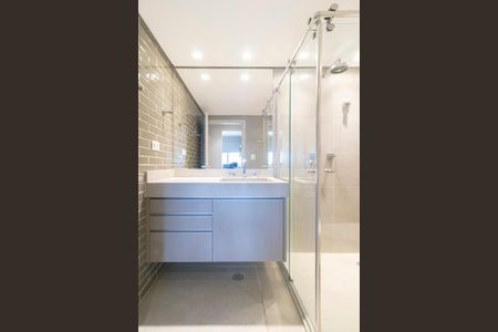 Apartamento à venda com 70m², 2 quartos e 1 vaga Apartamento à venda com 70m², 2 quartos e 1 vagaBanheiro Corredor