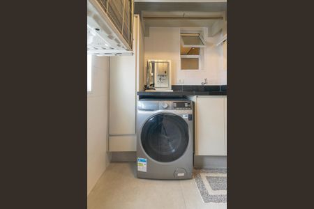 Apartamento à venda com 70m², 2 quartos e 1 vaga Apartamento à venda com 70m², 2 quartos e 1 vagaÁrea de Serviço