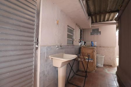 Casa para alugar com 40m², 1 quarto e sem vagaÁrea de Serviço