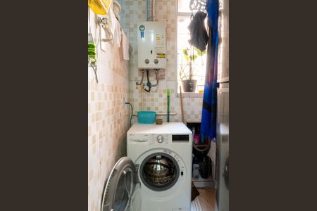 Apartamento à venda com 71m², 3 quartos e 1 vagaÁrea de Serviço