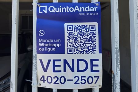 Casa à venda com 118m², 3 quartos e 2 vagas Casa à venda com 118m², 3 quartos e 2 vagasPlaca