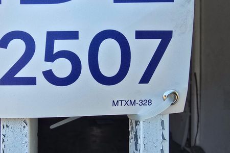 Casa à venda com 118m², 3 quartos e 2 vagas Casa à venda com 118m², 3 quartos e 2 vagasMTXM-328