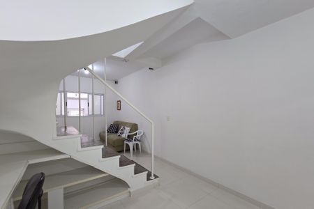 Casa à venda com 118m², 3 quartos e 2 vagas Casa à venda com 118m², 3 quartos e 2 vagasSala de jantar