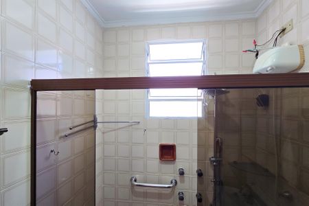 Casa à venda com 118m², 3 quartos e 2 vagas Casa à venda com 118m², 3 quartos e 2 vagasBanheiro Social