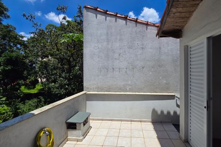 Casa à venda com 118m², 3 quartos e 2 vagas Casa à venda com 118m², 3 quartos e 2 vagasVista - Quarto