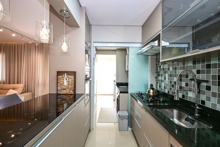 Apartamento à venda com 96m², 2 quartos e 2 vagasCozinha
