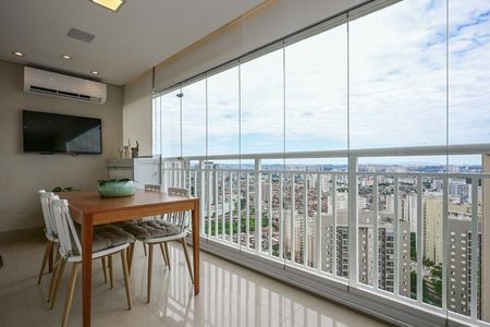 Apartamento à venda com 96m², 2 quartos e 2 vagasVaranda