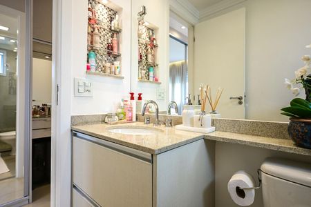 Apartamento à venda com 96m², 2 quartos e 2 vagasBanheiro Suíte 2