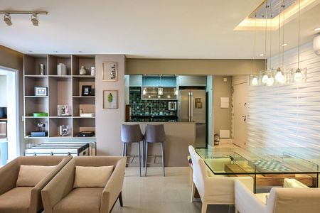 Apartamento à venda com 96m², 2 quartos e 2 vagasSala