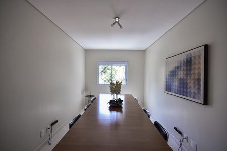 Apartamento à venda com 96m², 2 quartos e 2 vagasSala de Reunião