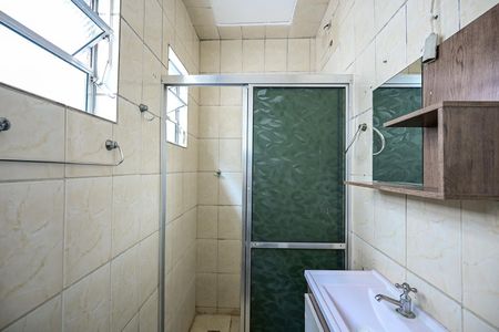 Casa à venda com 100m², 3 quartos e 4 vagasBanheiro