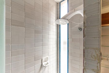 Casa à venda com 350m², 5 quartos e 4 vagas Casa à venda com 350m², 5 quartos e 4 vagasBanheiro 1