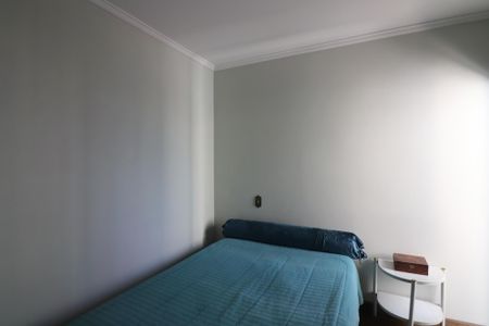 Apartamento à venda com 97m², 3 quartos e 2 vagasQuarto 2