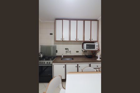 Apartamento à venda com 97m², 3 quartos e 2 vagasCozinha 