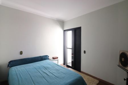 Apartamento à venda com 97m², 3 quartos e 2 vagasQuarto 2