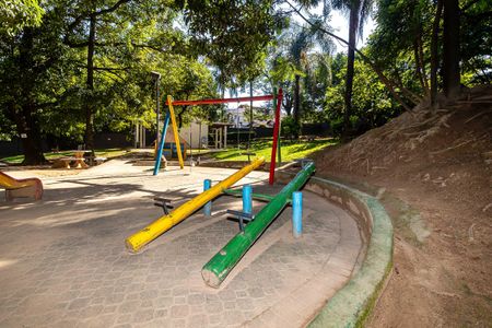 Apartamento à venda com 60m², 2 quartos e 1 vagaÁrea comum - Playground