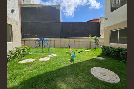 Apartamento para alugar com 32m², 2 quartos e sem vaga Apartamento para alugar com 32m², 2 quartos e sem vagaÁrea comum - Playground