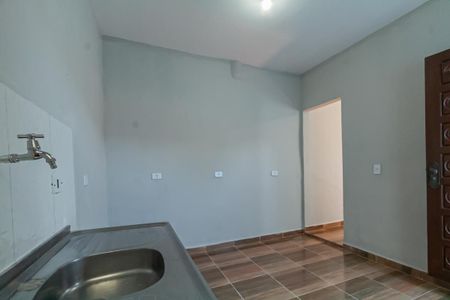 Cozinha e Área de Serviço de casa para alugar com 1 quarto, 30m² em Alves Dias, São Bernardo do Campo