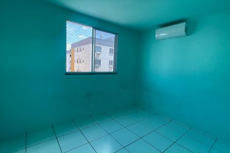 Quarto 2 de apartamento para alugar com 2 quartos, 47m² em Jardim Gramacho, Duque de Caxias