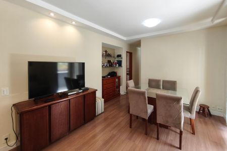 Sala de apartamento à venda com 3 quartos, 82m² em Jardim do Lago, Campinas