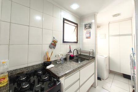 Apartamento à venda com 82m², 3 quartos e 2 vagas Apartamento à venda com 82m², 3 quartos e 2 vagasCozinha