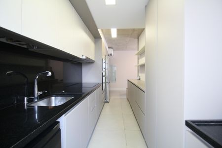 Apartamento para alugar com 68m², 2 quartos e 2 vagasCozinha - Armários