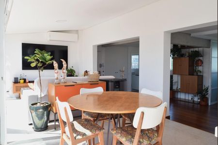 Apartamento à venda com 2 quartos, 164m² em Pinheiros, São Paulo