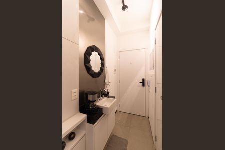 Lavabo de kitnet/studio à venda com 1 quarto, 11m² em Liberdade, São Paulo
