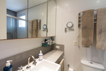 Apartamento para alugar com 113m², 3 quartos e 2 vagasBanheiro da Suíte