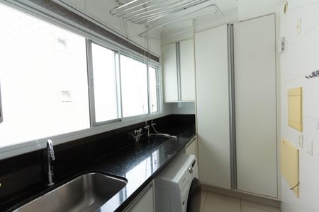Apartamento para alugar com 113m², 3 quartos e 2 vagasÁrea de Serviço