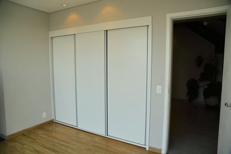 Apartamento à venda com 183m², 3 quartos e 3 vagasSuíte 2 