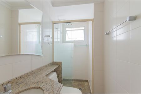 Apartamento para alugar com 116m², 3 quartos e 2 vagas Apartamento para alugar com 116m², 3 quartos e 2 vagasBanheiro Social