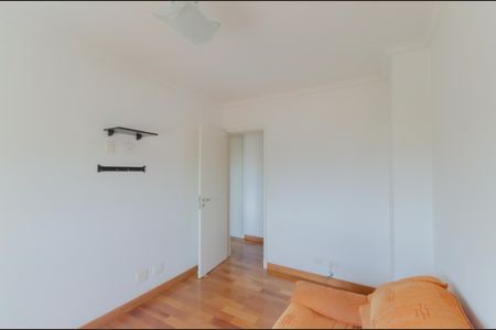 Apartamento para alugar com 116m², 3 quartos e 2 vagas Apartamento para alugar com 116m², 3 quartos e 2 vagasQuarto 2