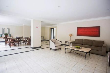 Apartamento para alugar com 116m², 3 quartos e 2 vagas Apartamento para alugar com 116m², 3 quartos e 2 vagasÁrea comum - Salão de festas