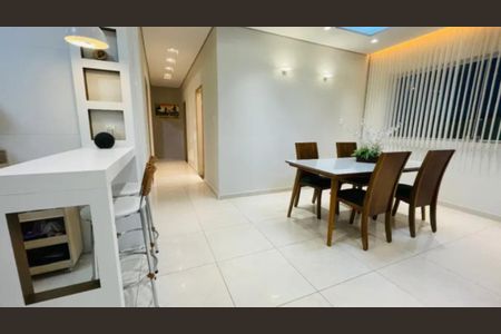 Foto 09 de casa à venda com 3 quartos, 360m² em Santa Monica, Belo Horizonte