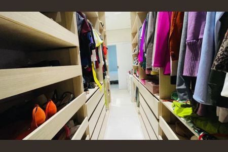 Foto 14 de casa à venda com 3 quartos, 360m² em Santa Monica, Belo Horizonte