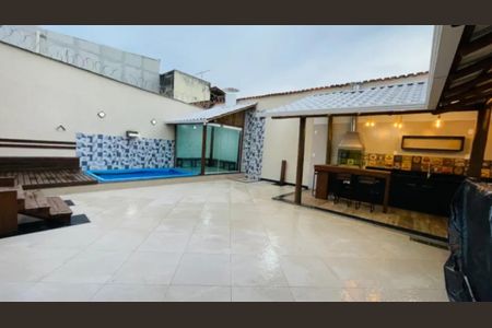 Casa à venda com 360m², 3 quartos e 3 vagasFoto 24
