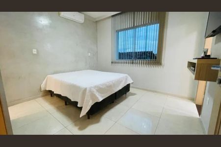 Foto 20 de casa à venda com 3 quartos, 360m² em Santa Monica, Belo Horizonte