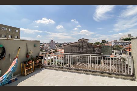 Casa de condomínio à venda com 130m², 3 quartos e 2 vagasVaranda