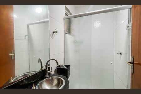 Casa de condomínio à venda com 130m², 3 quartos e 2 vagasBanheiro da Suíte