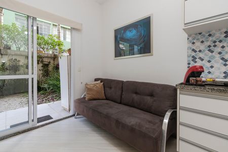 Apartamento à venda com 38m², 1 quarto e 1 vagaSala/ Cozinha