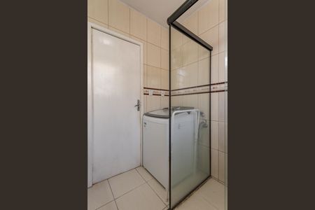 Apartamento para alugar com 68m², 2 quartos e sem vagaBanheiro