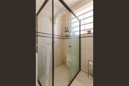 Apartamento para alugar com 68m², 2 quartos e sem vagaBanheiro