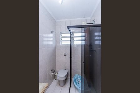 Casa à venda com 140m², 3 quartos e 3 vagas Casa à venda com 140m², 3 quartos e 3 vagasBanheiro