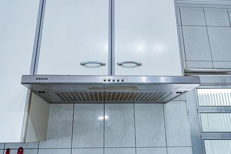 Casa à venda com 140m², 3 quartos e 3 vagas Casa à venda com 140m², 3 quartos e 3 vagasCozinha